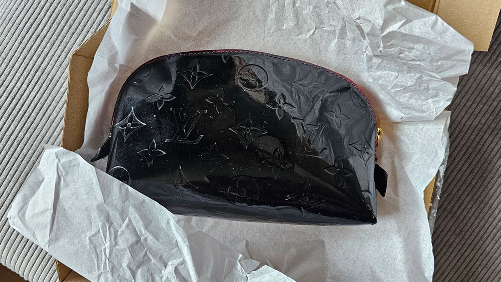 Louis Vuitton Kosmetiktasche aus Auktion